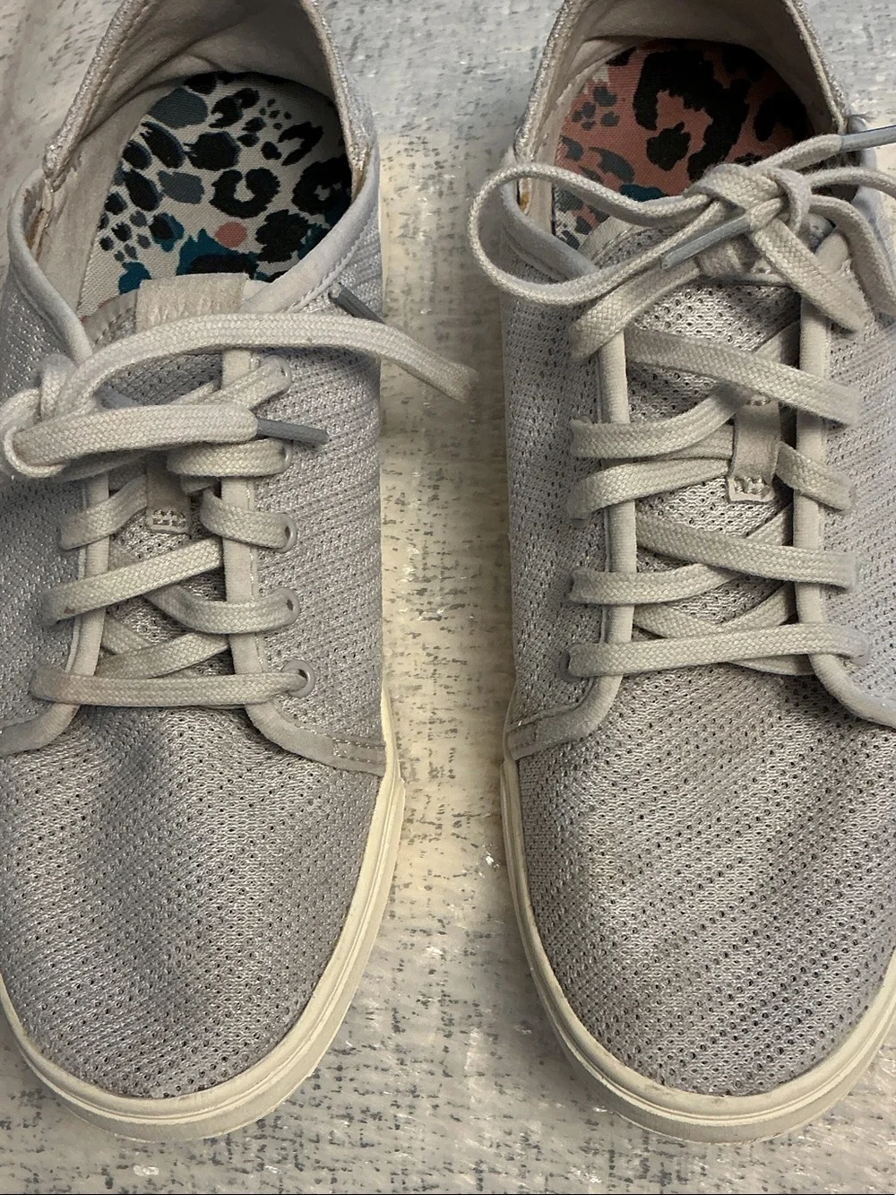 Women’s Light Gray Knit Lace-Up Athletic Sneakers